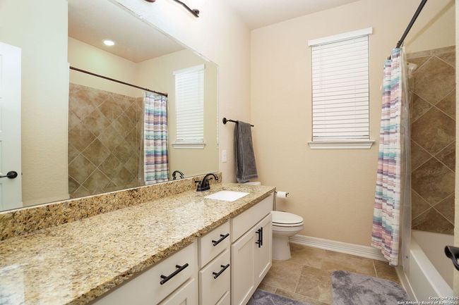 228 Comanche Trl, House other with 4 bedrooms, 3 bathrooms and null parking in Cibolo TX | Image 23
