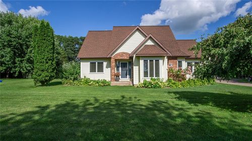 104 N Duncan Rd, Bloomer, WI, 54724-3837 | Card Image