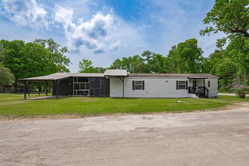 506 S Oakhurst Dr, Livingston, TX, 77351-3476 | Card Image