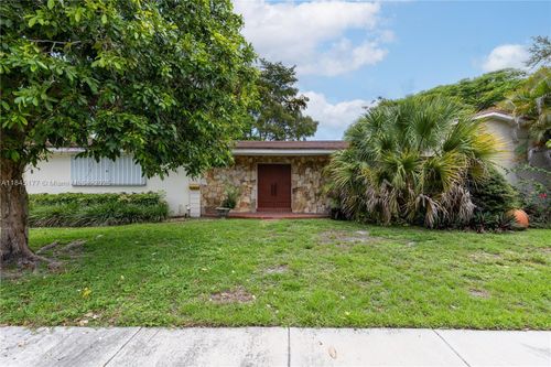 10415 Sw 87th Ave, Miami, FL, 33176-3701 | Card Image