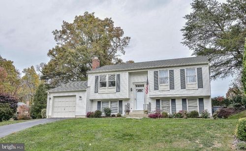 1502 Hiddenbrook Dr, HERNDON, VA, 20170-2808 | Card Image