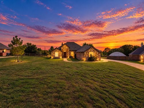 164 Briar Meadows Cir, Azle, TX, 76020-1179 | Card Image