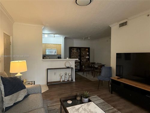 apt-203-6831 Sw 44th St, Miami, FL, 33155-4877 | Card Image