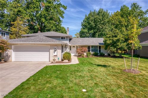 22788 Vine Ct, Rocky River, OH, 44116-3771 | Card Image