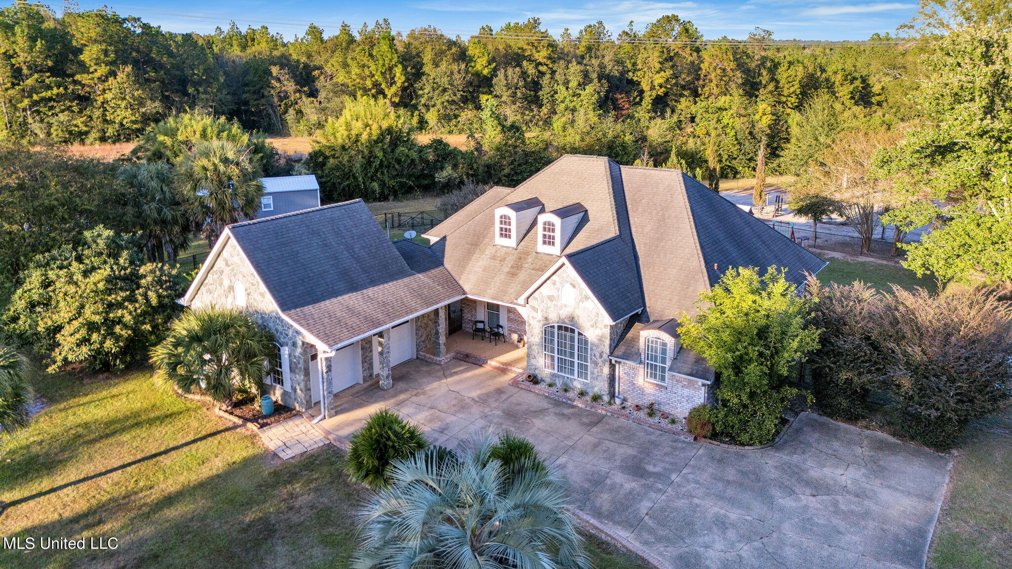 20000 Esther Road, For Sale in Saucier Zoocasa
