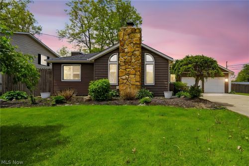 2013 Deerfield Drive, Ashtabula, OH, 44004 | Card Image