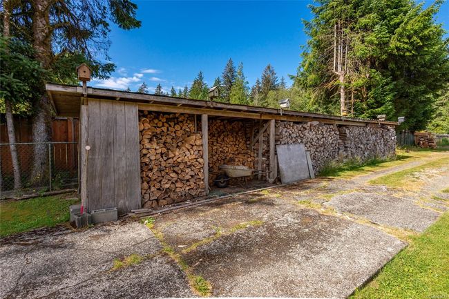 1301 Sayward Rd, House other with 5 bedrooms, 3 bathrooms and 6 parking in Sayward BC | Image 71