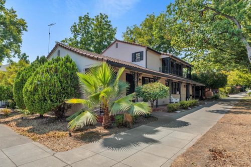 2230 U Street, Sacramento, CA, 95818 | Card Image