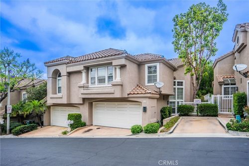 2849 Wisteria Ln, Fullerton, CA, 92833-4957 | Card Image