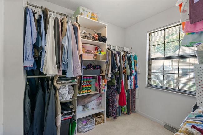 587 Thorncliffe Dr, Townhouse with 2 bedrooms, 3 bathrooms and 2 parking in Pittsburgh PA | Image 19