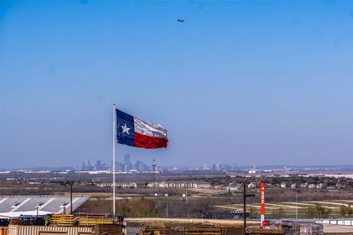 8604 Elroy Rd, Del Valle, TX, 78617-4806 | Card Image