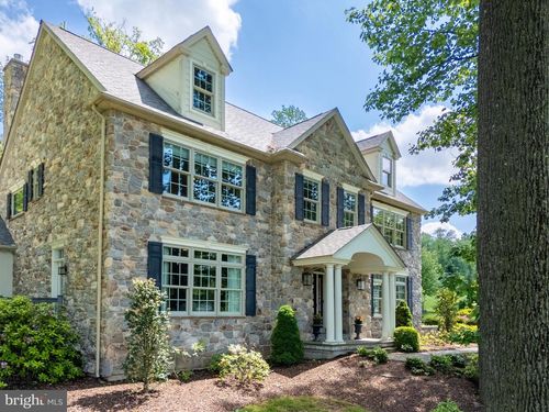 5355 Saucon Ridge Rd, COOPERSBURG, PA, 18036-8701 | Card Image