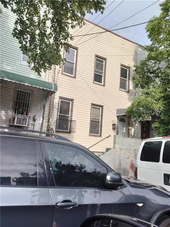 Linwood St, Brooklyn, NY 11208