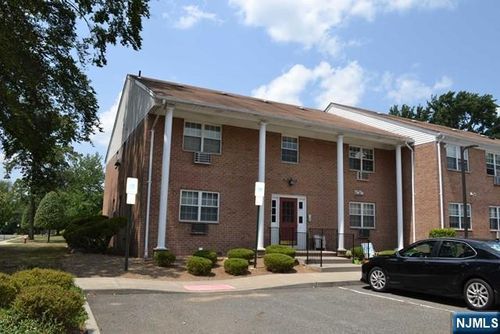 60D Hawthorne Ave, Park Ridge, NJ, 07656-3212 | Card Image