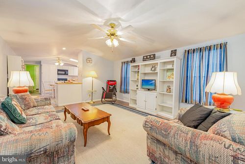 33417 Hartford Ct, LEWES, DE, 19958-5246 | Card Image