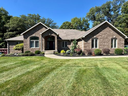 1345 S Oakridge Ln, Crawfordsville, IN, 47933-8097 | Card Image