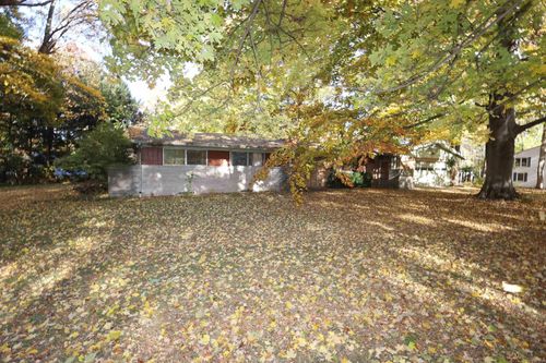 915 N 015 E, Lagrange, IN, 46761-9334 | Card Image