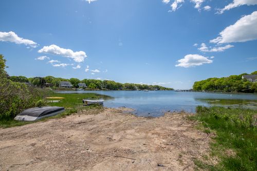 16 Carolyn Ln, East Falmouth, MA, 02536-6214 | Card Image