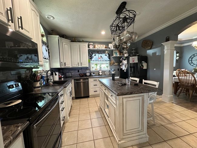 6948 Peppers Ferry Rd, House other with 5 bedrooms, 4 bathrooms and 4 parking in Max Meadows VA | Image 39