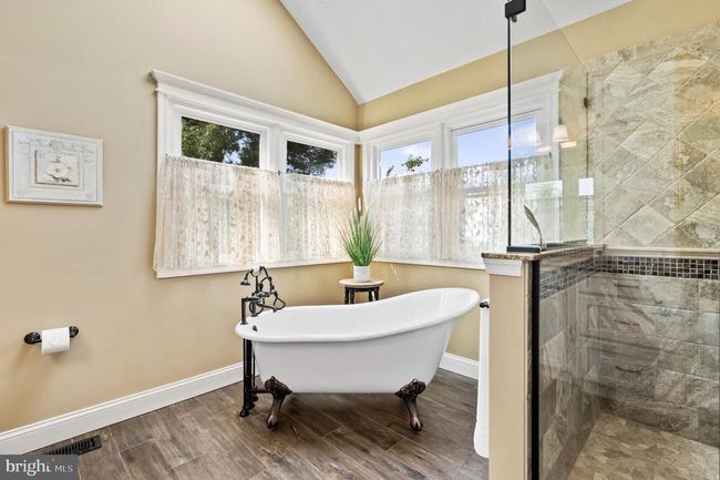 6 Windrose Cir, House other with 5 bedrooms, 3 bathrooms and null parking in DOYLESTOWN PA | Image 27
