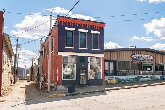 197 Main St, House other with 1 bedrooms, 3 bathrooms and null parking in Lansing IA | Image 22