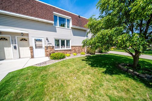 1815 Lakewood Ave, Albert Lea, MN, 56007-2156 | Card Image