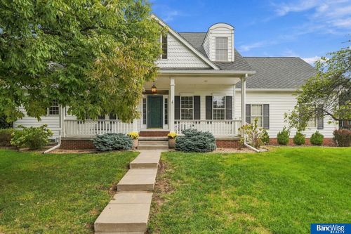 6000 Woodstock Avenue, Lincoln, NE, 68512 | Card Image