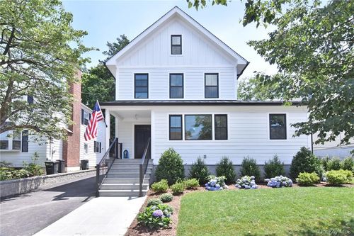 142 Second Ave, Pelham, NY, 10803-1420 | Card Image
