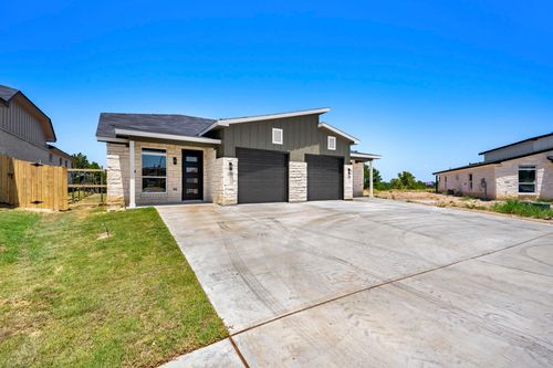1301 Lone Pine Way, Killeen, TX, 76543 | Card Image