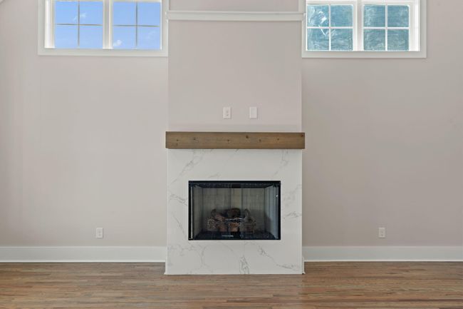 Great Room Gas Log Fireplace | Image 16