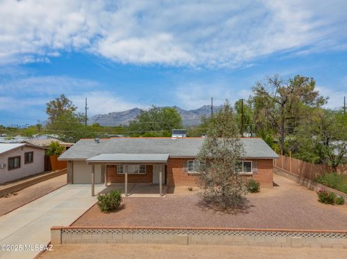 5731 E Helen Street, Tucson, AZ, 85712 | Card Image