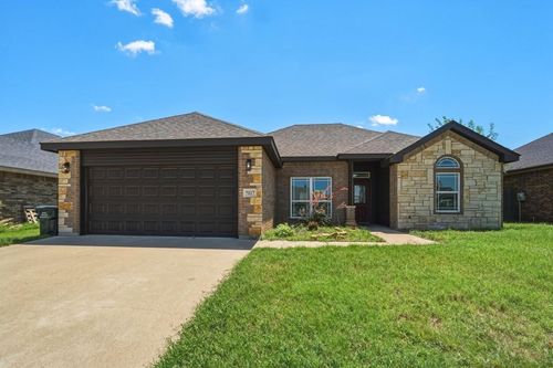 5117 Spring Creek Rd, Abilene, TX, 79602-7045 | Card Image