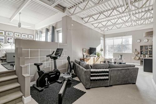 202-59 Glamis Drive, Calgary, AB, T3E6V4 | Card Image