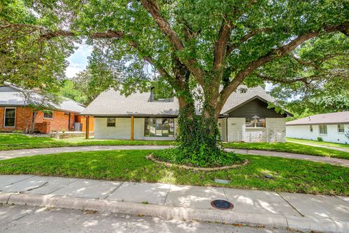 2601 Briarwood Drive, Plano, TX, 75074 | Card Image