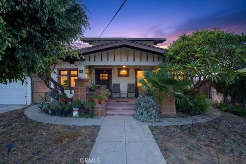 523 N Lake St, Los Angeles, CA, 90026-4029 | Card Image