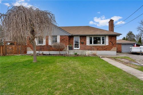 6396 Laura Cres, Niagara Falls, ON, L2G5E4 | Card Image