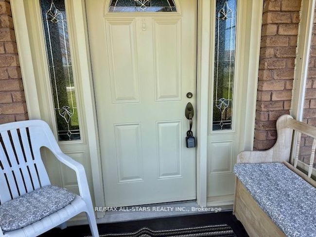 369 The Captains Crnrs, House other with 3 bedrooms, 3 bathrooms and 4 parking in Bobcaygeon ON | Image 4