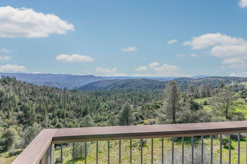 1218 Laurel Ln, Murphys, CA, 95247-9580 | Card Image