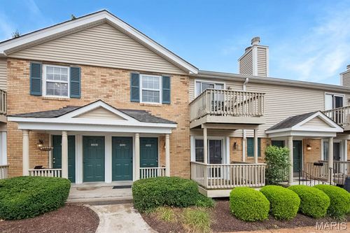 8912 Cardinal Ter, Brentwood, MO, 63144-1102 | Card Image