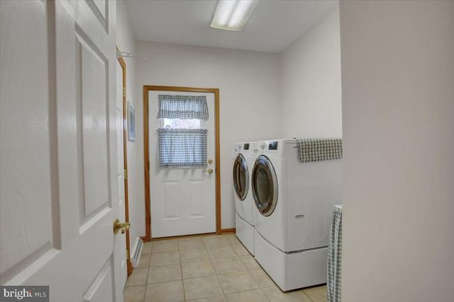 3 Brandon Ln, House other with 4 bedrooms, 4 bathrooms and null parking in Dillsburg PA | Image 33