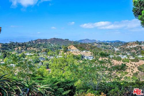 8630 Skyline Dr, Los Angeles, CA, 90046-1420 | Card Image