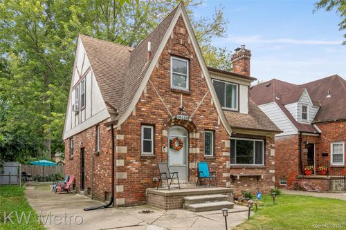 14430 Glastonbury Ave, Detroit, MI, 48223-2982 | Card Image