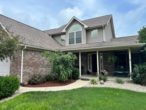 2756 Bluebell Ct E, Columbus, IN, 47201-3025 | Card Image