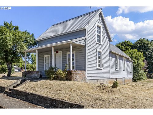 330 Ne 1st St, Oakland, OR, 97462-9300 | Card Image