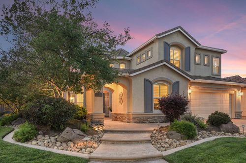 2227 Heavenly Way, Lodi, CA, 95242 | Card Image