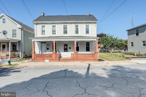 1037 &amp; 1037 1/2 Spruce Street, HAGERSTOWN, MD, 21740 | Card Image