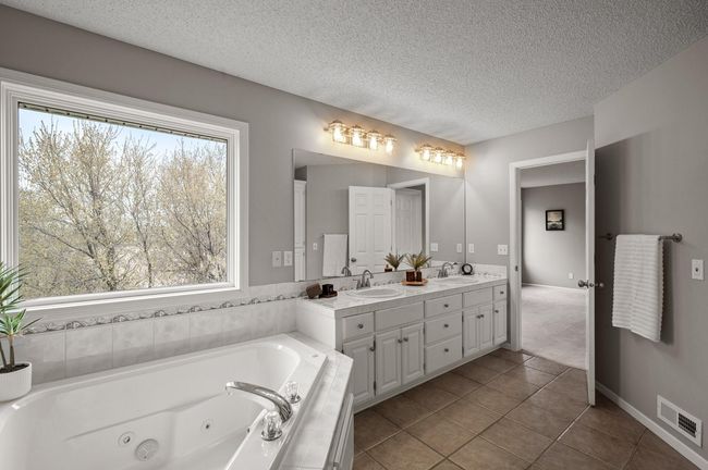 47_17606_93rd47_mls.jpg | Image 55