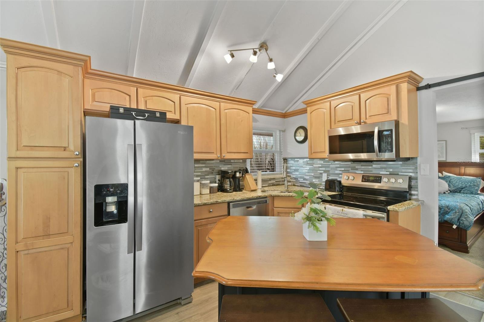Residential in BABSON PARK 5