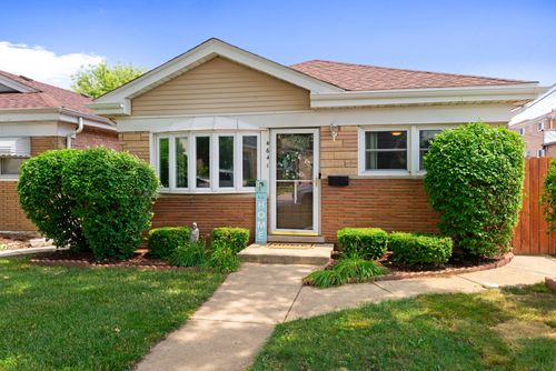 4641 Cracow Ave, Lyons, IL, 60534-1629 | Card Image