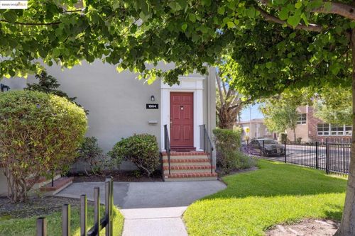 1504 137th Ave, San Leandro, CA, 94578-1602 | Card Image
